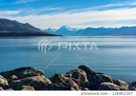 Mount Cook over Lake Pukaki on sunny day at New Zealand 126862167