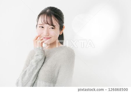 一個感覺皮膚保濕的女人 一個感覺皮膚保濕的女人 126868500