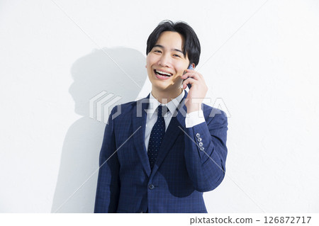 Businessmen using smartphones 126872717