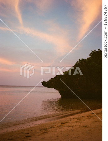 平久保海灘日落 126874867