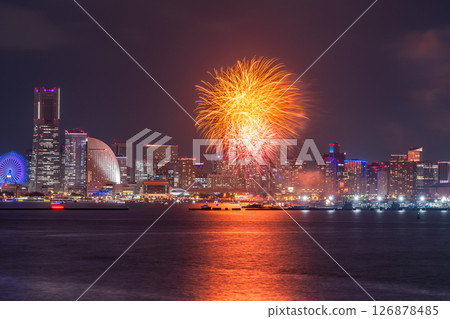 神奈川縣：橫濱開港節及煙火大會 126878485