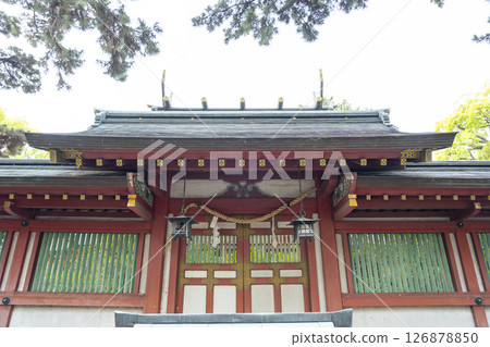 永田神社的格子牆和大門 永田神社的格子牆和大門 126878850