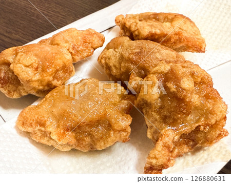Freshly fried chicken 126880631