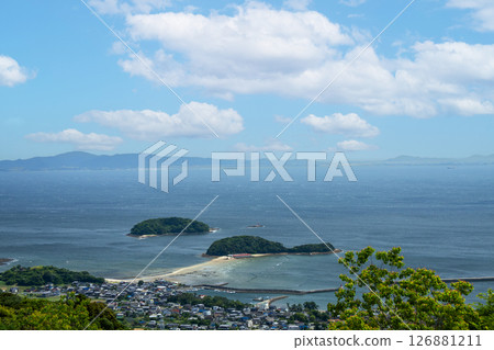Tombolo tidal flats on Higashihazu Coast (Higashihazu Town, Nishio City, Aichi Prefecture) 126881211