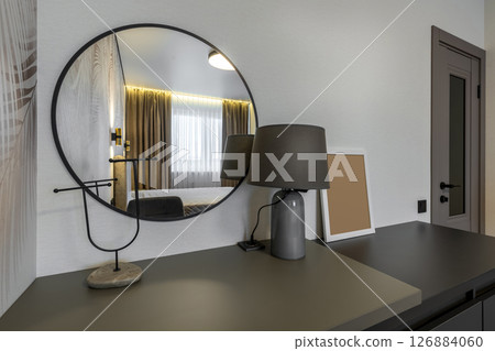Elegant Dressing Table with Round Mirror 126884060