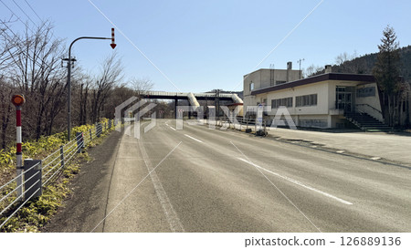 北海道由佈區佔冠村Tomamu車站週邊風景 北海道由佈區佔冠村Tomamu車站週邊風景 126889136