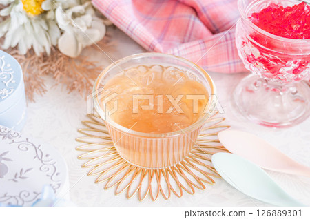 Korean Watermelon Jelly 126889301