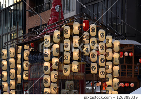 祇園祭、宵山金矢帆 祇園祭、宵山金矢帆 126889339