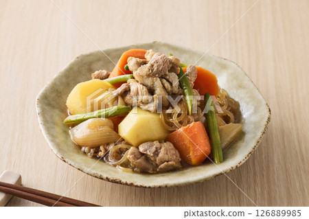 肉和土豆 肉和土豆 126889985
