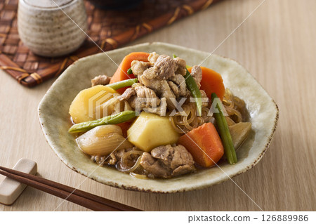 肉和土豆 肉和土豆 126889986