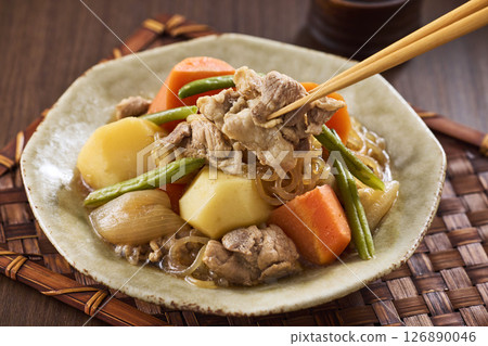 肉和土豆 126890046