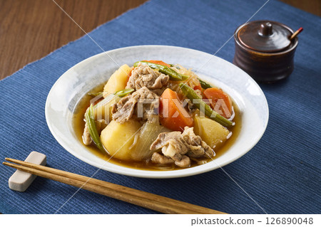 Meat and potatoes 126890048