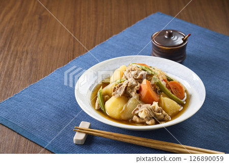 肉和土豆 126890059