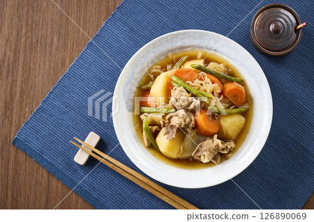 肉和土豆 肉和土豆 126890069