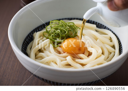 Kamadama Udon 126890556