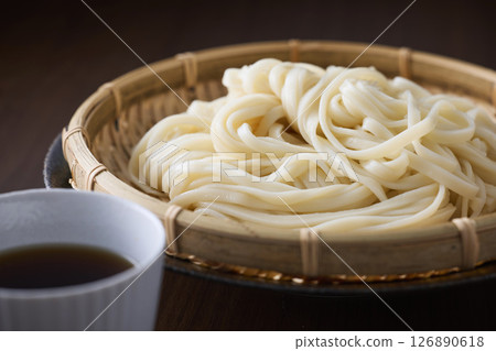 Zaru udon Zaru udon 126890618