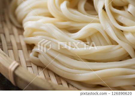 Zaru udon Zaru udon 126890620