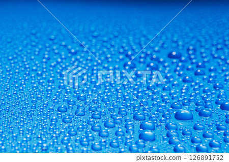 Blue water droplets 126891752