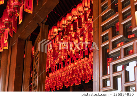 Ancient Chinese buildings hung with red lanterns Ancient Chinese buildings hung with red lanterns 126894930
