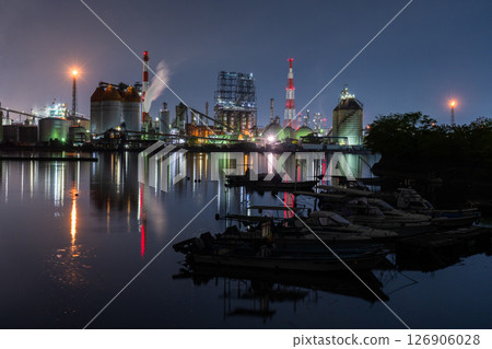 《Okayama Prefecture》Mizushima Petrochemical Complex and Factory Night View 126906028