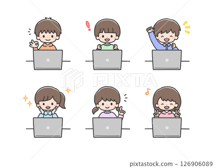 微笑的孩子操作筆記型電腦 微笑的孩子操作筆記型電腦 126906089