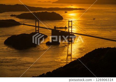 《Ehime Prefecture》Sunset over the Kurushima Kaikyo Bridge and the view from Kirosan Observatory 《Ehime Prefecture》Sunset over the Kurushima Kaikyo Bridge and the view from Kirosan Observatory 126906314