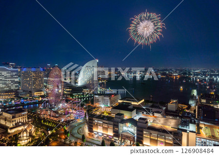 [城市景觀]橫濱開港節煙火及橫濱夜景 126908484
