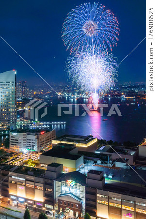 [Cityscape] Yokohama Port Opening Festival fireworks and Yokohama night view 126908525