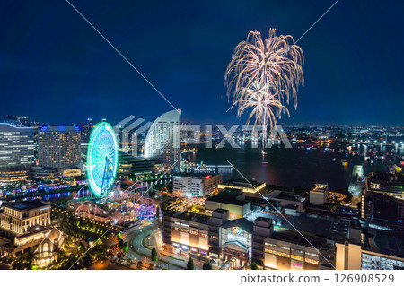 [城市景觀]橫濱開港節煙火及橫濱夜景 126908529