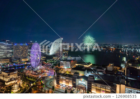 [城市景觀]橫濱開港節煙火及橫濱夜景 126908535