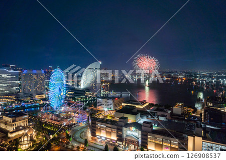 [城市景觀]橫濱開港節煙火及橫濱夜景 126908537