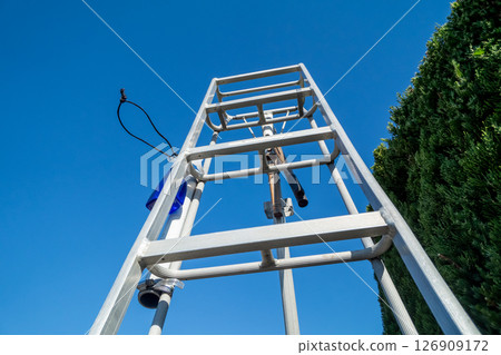 Gardener's gardening stepladder 126909172