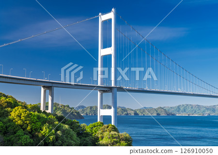 <愛媛郡>來島海峽大橋與今治海岸線的景色 <愛媛郡>來島海峽大橋與今治海岸線的景色 126910050