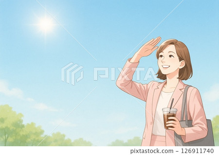 一位微笑的女商人舉起雙手，迎接仲夏的陽光（插圖，用於橫向橫幅） 126911740