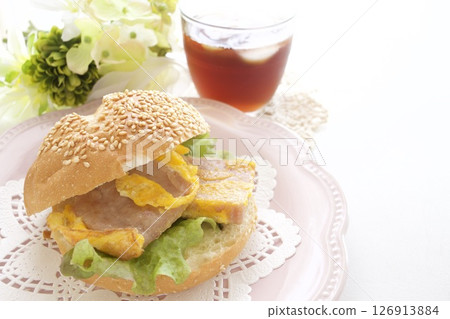 Hawaiian Spam Sandwich 126913884