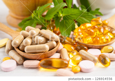 Fish oil vitamin with EPA and DHA,Alternative medicine herbal organic capsule with vitamin E omega 3. 126914556