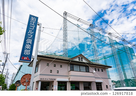 Komae Golf Club, Spring blue sky, Izumihonmachi 1-chome, Komae City, Tokyo 126917818