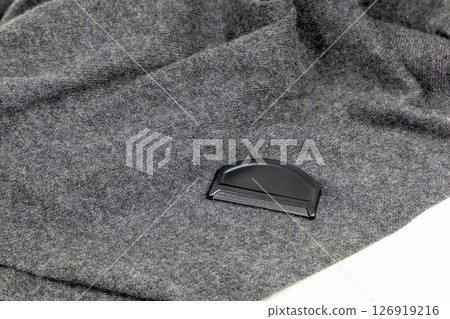 Grey cashmere scarf and brush for wool and cashmere care Grey cashmere scarf and brush for wool and cashmere care 126919216