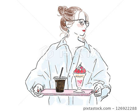 一位戴著眼鏡、綁著髮髻、手裡拿著凍糕和冰咖啡的女士 一位戴著眼鏡、綁著髮髻、手裡拿著凍糕和冰咖啡的女士 126922288