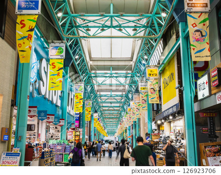 東京吉祥寺太陽路商店街 126923706