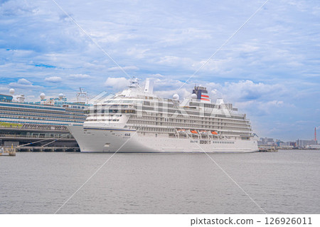 The latest luxury cruise ship "Asuka III" anchored at Osanbashi Pier in Yokohama Port The latest luxury cruise ship "Asuka III" anchored at Osanbashi Pier in Yokohama Port 126926011