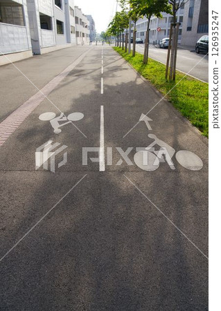 法國圖盧茲的自行車道 126935247