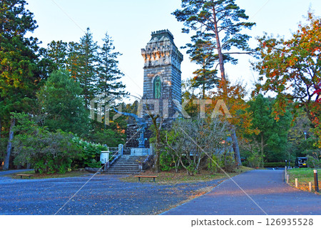 仙台,樹之都,深秋,青葉城跡,戰死者紀念碑 仙台,樹之都,深秋,青葉城跡,戰死者紀念碑 126935528