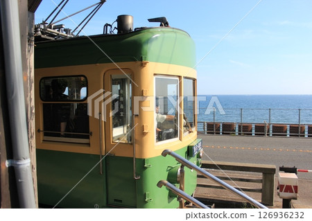 Enoden and the sea 126936232