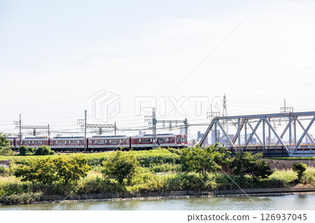 [近鐵名古屋線] 開往五十鈴川的特快列車 126937045