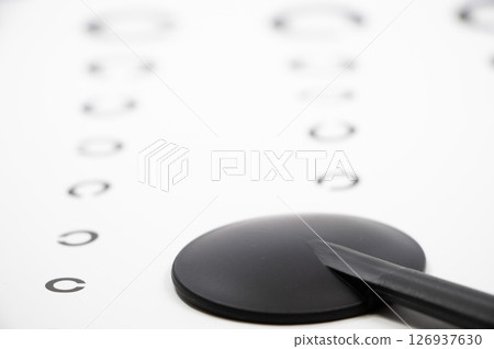 視力測試 眼罩 126937630