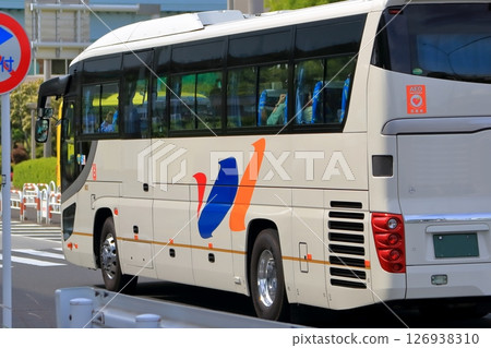 Sightseeing bus image 126938310