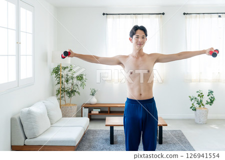 Young men who train muscles Young men who train muscles 126941554