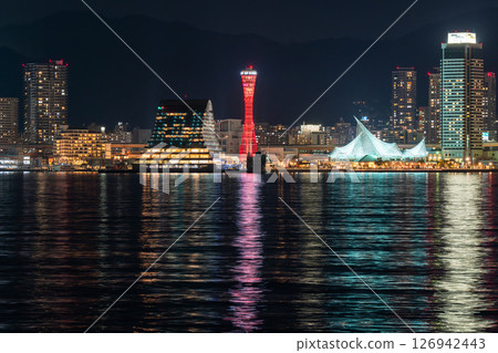 <Hyogo Prefecture> Kobe night view - Meriken Park as seen from Port Island <Hyogo Prefecture> Kobe night view - Meriken Park as seen from Port Island 126942443