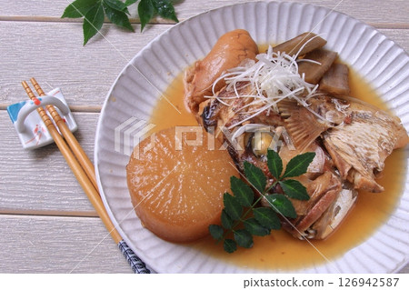 Boiled red sea bream 126942587